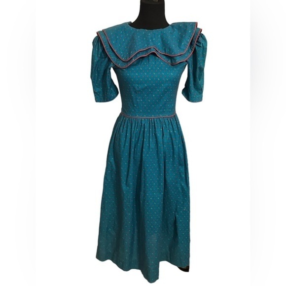 80s Sonella Laura Ashley Inspired Green Paisley Vintage Prairie Dress  Pre-teen 8